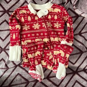 Burt’s bee’s footie pj’s